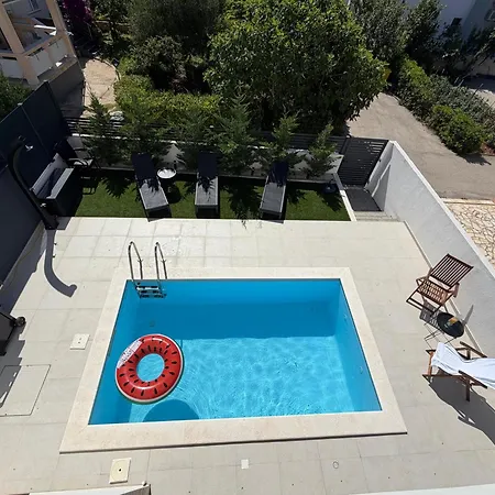 Villa Luxury Rubi - Private Pool Vir